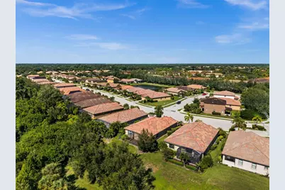 8212 36th Street E, Sarasota, FL 34243 - Photo 40