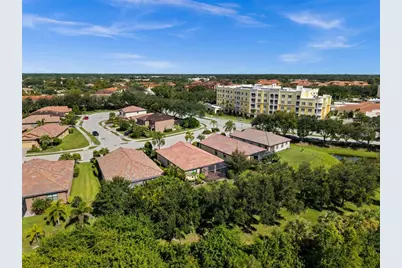 8212 36th Street E, Sarasota, FL 34243 - Photo 42