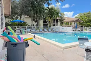 626 Bird Bay Dr S, Venice, FL 34285 - Photo 20