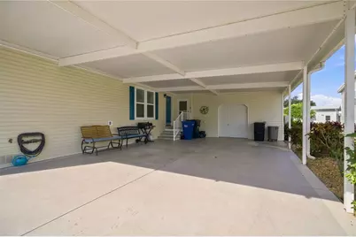 8429 Castle Garden Road, Palmetto, FL 34221 - Photo 4