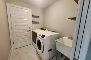 2728 Canoe Ln, North Port, FL 34286 - Photo 24