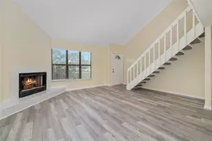2004 Wood Hollow Pl, Sarasota, FL 34235 - Photo 6