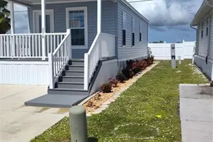 10354 Smooth Water Dr, Hudson, FL 34667 - Photo 2