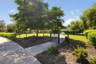 292 Capulet Dr, Venice, FL 34292 - Photo 60