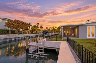 765 St Judes Dr N, Longboat Key, FL 34228 - Photo 2