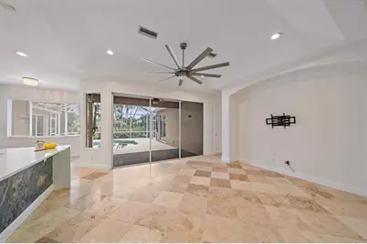 11915 Clubhouse Drive, Lakewood Ranch, FL 34202 - Photo 16