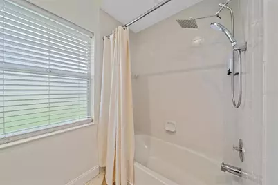 11915 Clubhouse Drive, Lakewood Ranch, FL 34202 - Photo 34