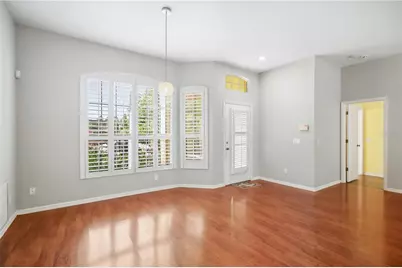 5631 Bent Oak Drive, Sarasota, FL 34232 - Photo 6