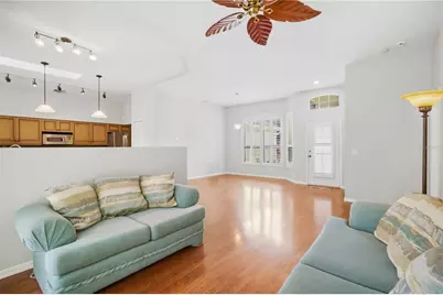 5631 Bent Oak Drive, Sarasota, FL 34232 - Photo 10