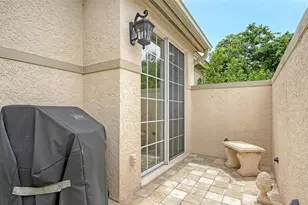 3477 Hadfield Greene, Sarasota, FL 34235 - Photo 10