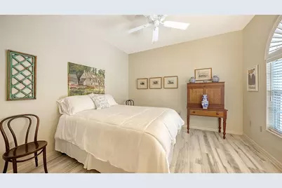 3477 Hadfield Greene #2, Sarasota, FL 34235 - Photo 18