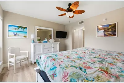 1801 Gulf Drive N #114, Bradenton Beach, FL 34217 - Photo 24