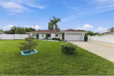 7221 8th Avenue Loop W, Bradenton, FL 34209 - Photo 1