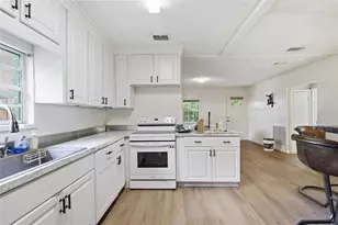 8830 Cocoa Ave, Jacksonville, FL 32211 - Photo 4