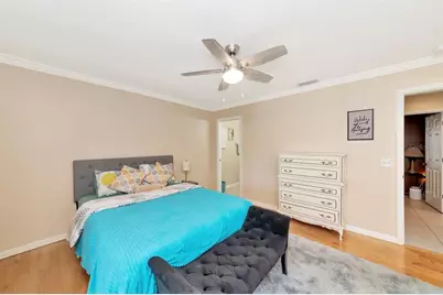 7517 34th Avenue W #6, Bradenton, FL 34209 - Photo 8