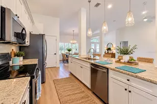 4415 Highland Oaks Cir, Sarasota, FL 34235 - Photo 18