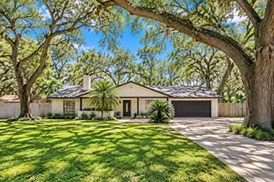 7405 Williams Rd, Seffner, FL 33584 - Photo 6
