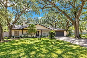 7405 Williams Rd, Seffner, FL 33584 - Photo 1