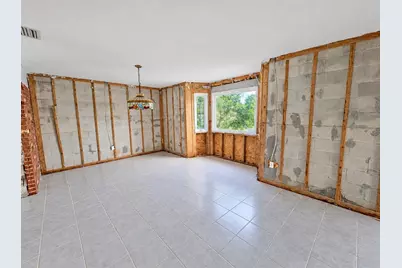 13401 1st Street E, Madeira Beach, FL 33708 - Photo 10