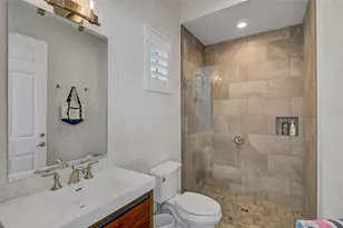 101 Seagull Ln, Sarasota, FL 34236 - Photo 44
