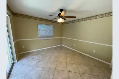 494 Lake Of The Woods Drive, Venice, FL 34293 - Photo 10
