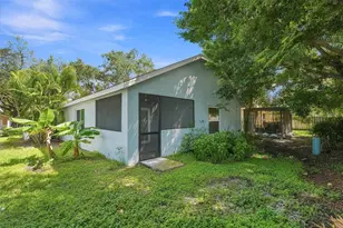 3248 Gulf Watch Ct, Sarasota, FL 34231 - Photo 4