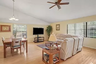 5031 Barrington Cir, Sarasota, FL 34234 - Photo 4