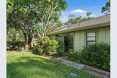 5031 Barrington Circle #601, Sarasota, FL 34234 - Photo 2