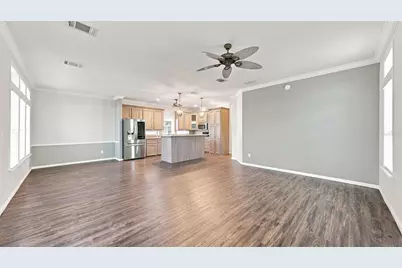 10315 Cortez Road W #2F, Bradenton, FL 34210 - Photo 8
