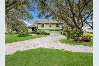 918 99th Street NW, Bradenton, FL 34209 - Photo 1