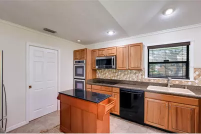 918 99th Street NW, Bradenton, FL 34209 - Photo 16