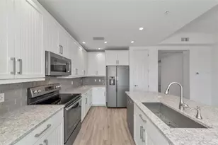 10530 Boardwalk Loop, Bradenton, FL 34202 - Photo 14