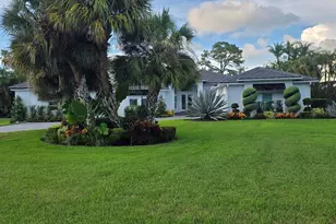 794 Lytham Cir, Osprey, FL 34229 - Photo 2