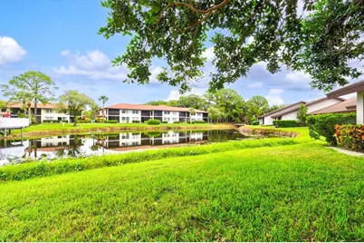 3118 Windrush Bourne #8, Sarasota, FL 34235 - Photo 46