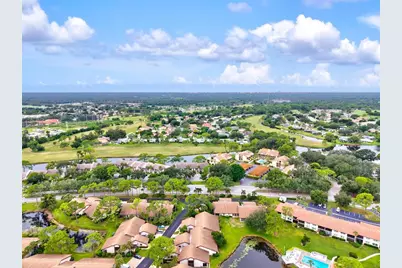 3118 Windrush Bourne #8, Sarasota, FL 34235 - Photo 56