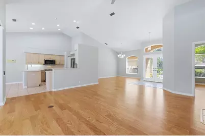 8404 Misty Morning Court, Lakewood Ranch, FL 34202 - Photo 16