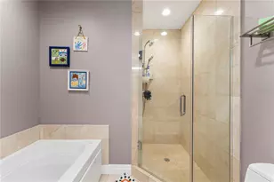 235 Cocoanut Ave, Sarasota, FL 34236 - Photo 26