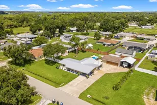 5715 29th Ave Dr E, Bradenton, FL 34208 - Photo 58