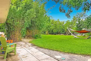2212 6th St W, Palmetto, FL 34221 - Photo 56