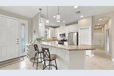 5021 Savona Run, Bradenton, FL 34211 - Photo 6