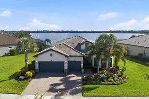 7789 Mainsail Ln, Sarasota, FL 34240 - Photo 4