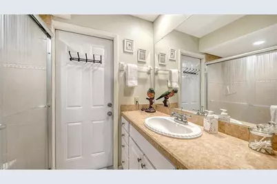 5211 Inverness Drive, Sarasota, FL 34243 - Photo 20