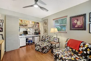 5211 Inverness Dr, Sarasota, FL 34243 - Photo 18
