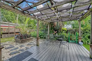 5211 Inverness Dr, Sarasota, FL 34243 - Photo 26