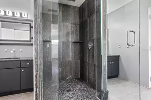 651 Avenida Del Norte, Sarasota, FL 34242 - Photo 28