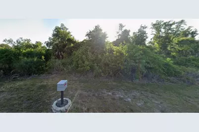 10389 New Brittain Street, Port Charlotte, FL 33981 - Photo 2