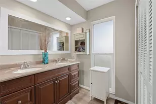 2112 S Brink Ave, Sarasota, FL 34239 - Photo 8