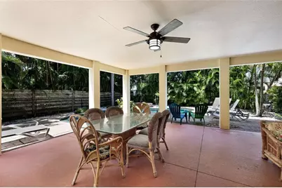 310 63rd St, Bradenton Beach, FL 34217 - Photo 34