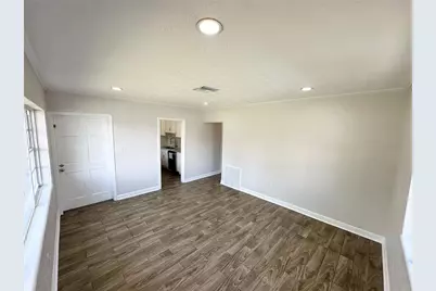 3101 13th Avenue W, Bradenton, FL 34205 - Photo 10