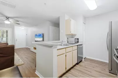 8926 Manor Loop #103, Bradenton, FL 34202 - Photo 10
